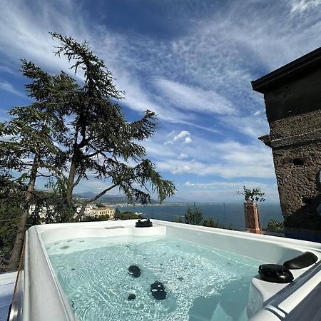 Il Melograno In Costa D'Amalfi - Romantic Experience Vietri Ruang foto
