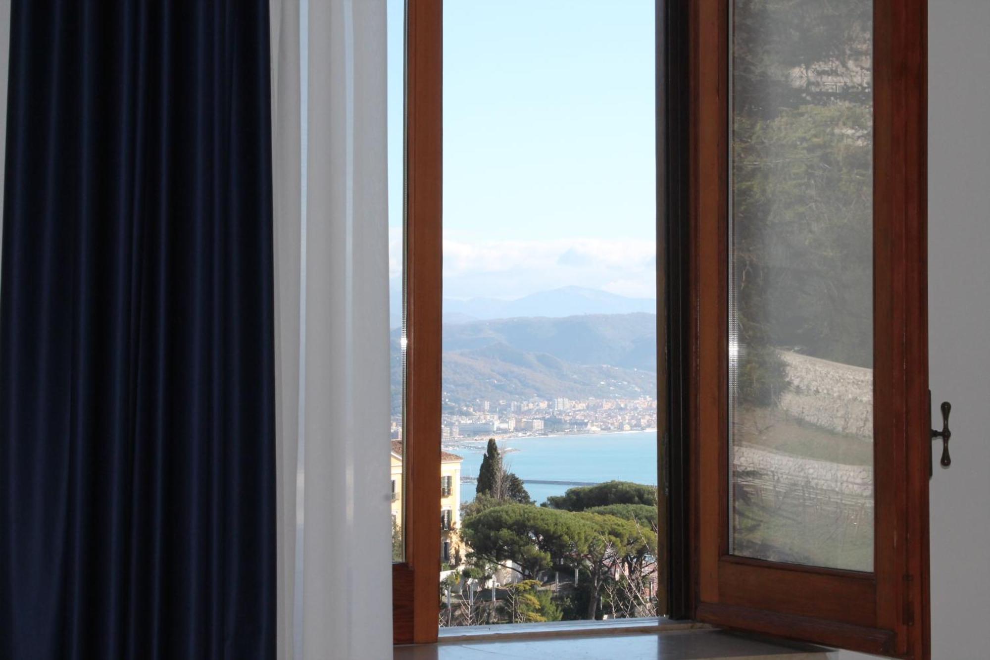 Il Melograno In Costa D'Amalfi - Romantic Experience Vietri Bagian luar foto